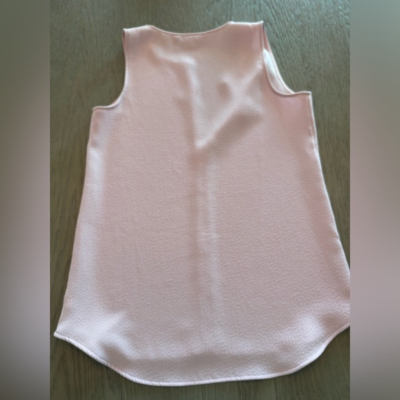 THEORY Antazie Top SMALL Lavender Sleeveless Textured V Neck blouse $185 Shell - Picture 8 of 15